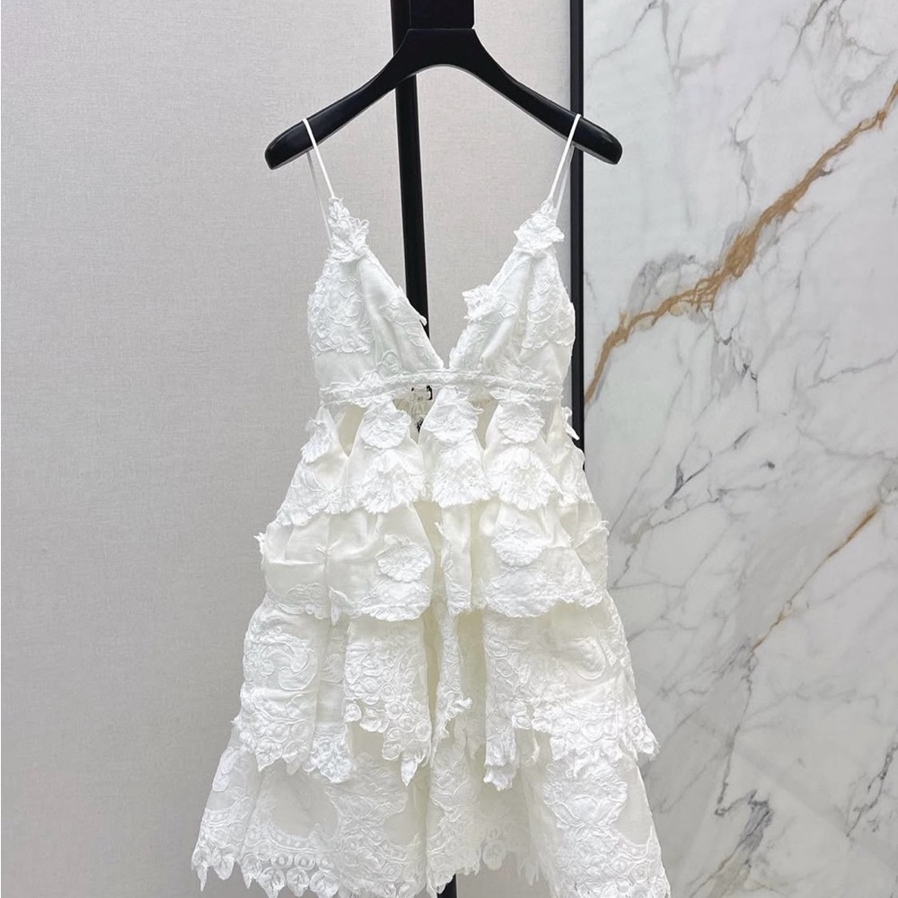 Elegant White Lace Dress
